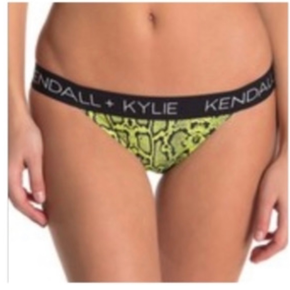 KENDALL & KYLIE BIKINI BOTTOMS ONLY  (SNAKE COLLECTION)